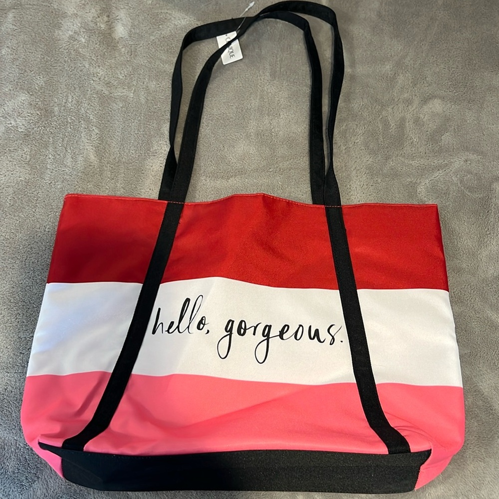 Clinque Hello Gorgeous Bag